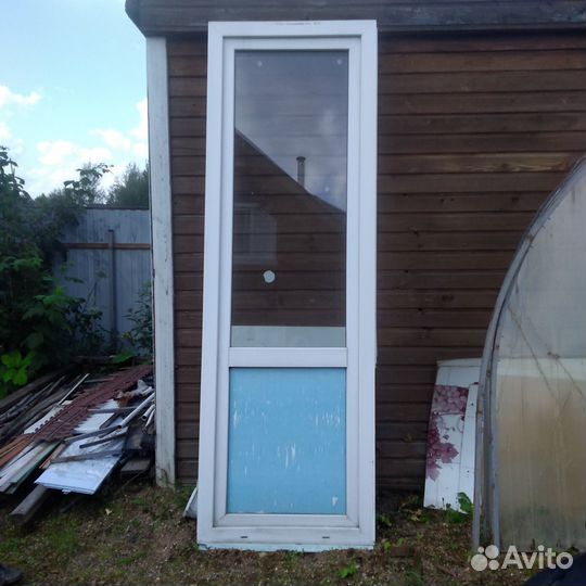 Двери пластиковые бу