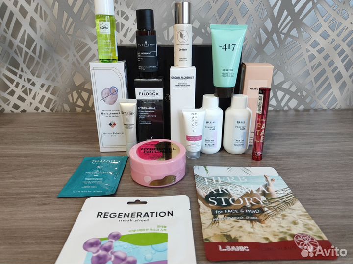 Косметика в ассортименте. Информация в описании