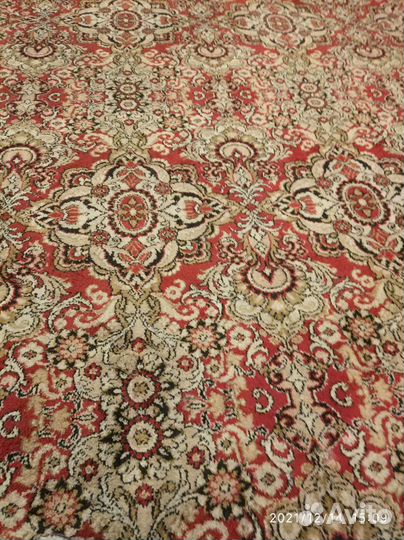 Ковер бу шерстяной