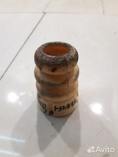 Отбойник переднего амортизатора правый