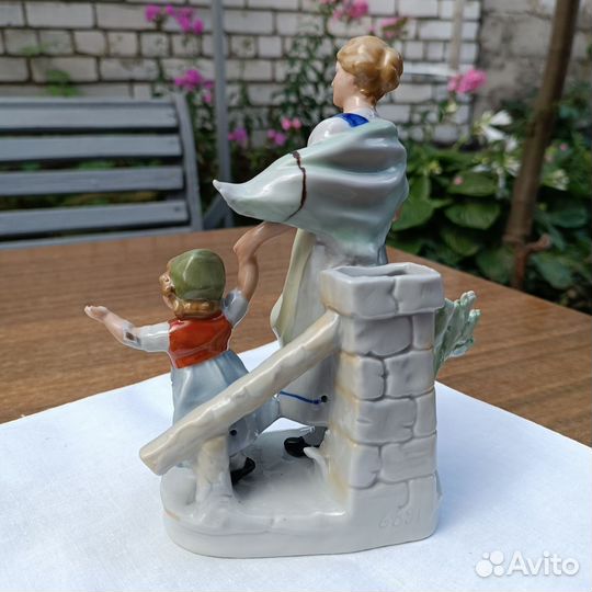 Статуэтка, фарфор, Германия