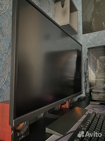 Монитор benq EW3270U