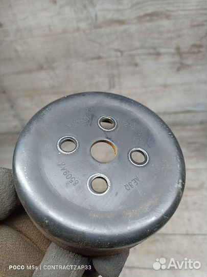 Шкив водяного насоса (помпы) Ford Focus 3 1.6