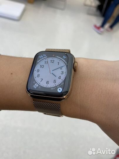 Apple Watch 5 Stainless Steel Gold 40mm оригинал