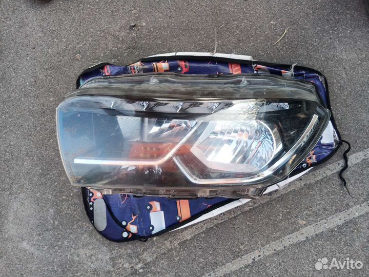 Фара левая XRay