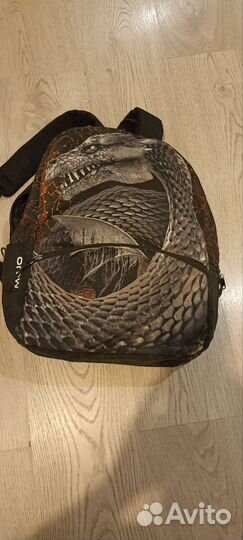 Рюкзаки школьные