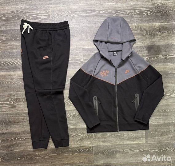 Спортивный костюм nike