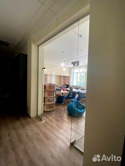 Дверное ограждение с установкой