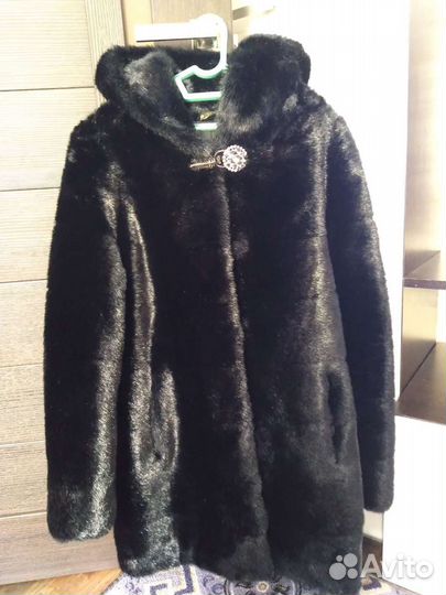 Шуба из искусственного меха