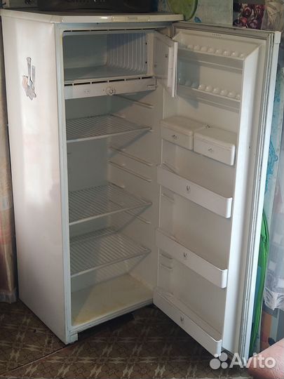 Холодильник бу