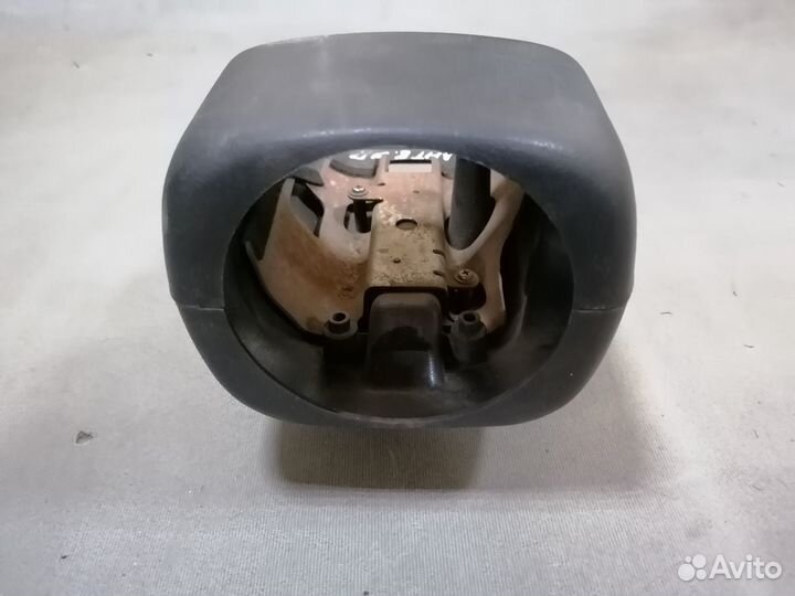 Кожух рулевой колонки Mitsubishi Galant 1997-2003