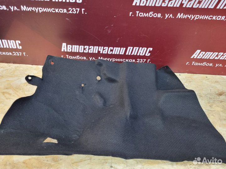 Обшивка багажника левая Renault Logan