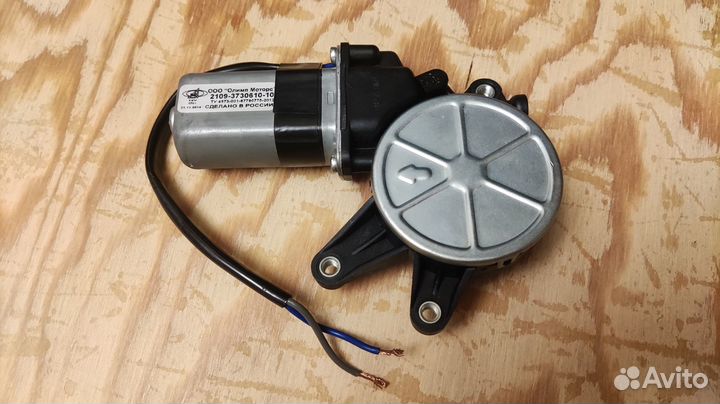 Моторчик стеклоподъемника Ваз левый