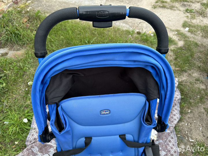 Прогулочная коляска chicco