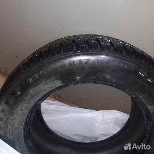 Nokian Tyres Hakkapeliitta 7 SUV 235/60 R17