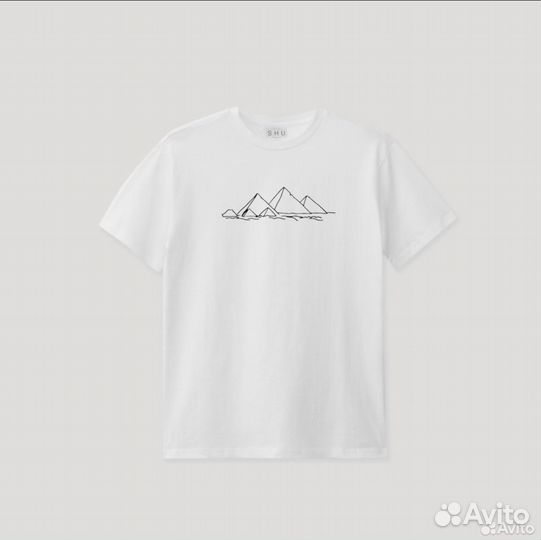 Дизайн вышивального эскиза. Одежда с эскизом