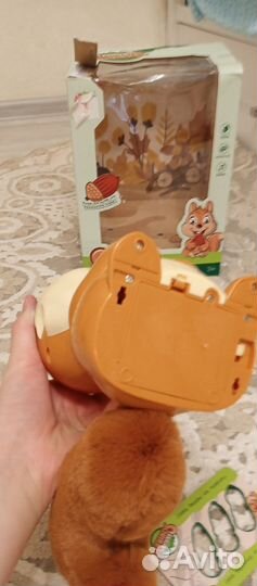 Игрушка голодная белка