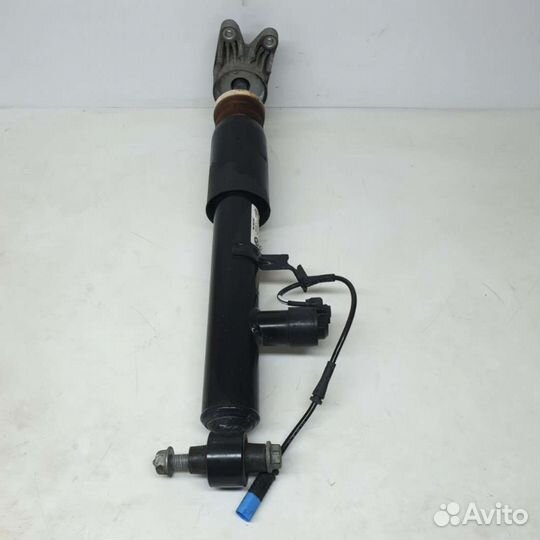 Амортизатор задний BMW 3 G20/G21 2021г. 6889812