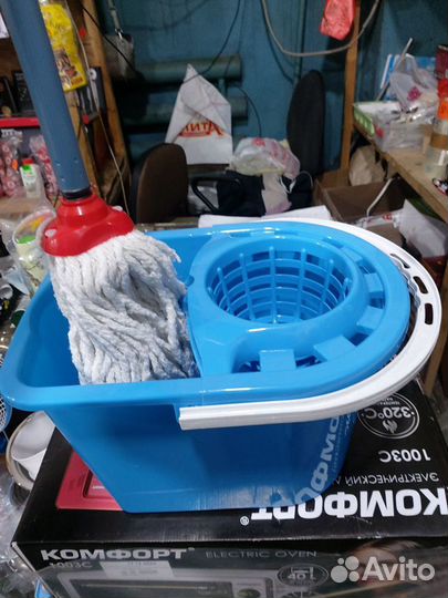 Ведро со шваброй с отжимом. Новое