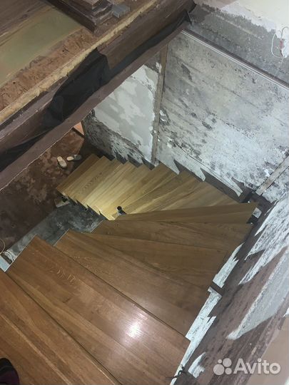 Металлическая лестница