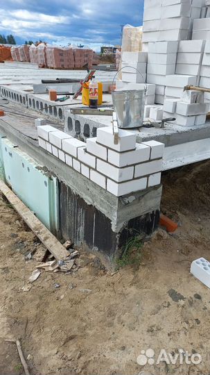 Бригада каменщиков