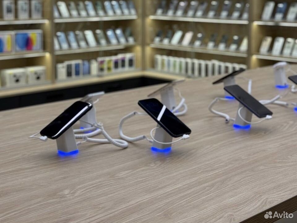 iPhone 17 Pro Max, 256 ГБ, SIM + eSIM
