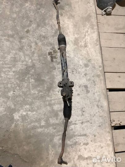 Рулевая рейка от Toyota Carina