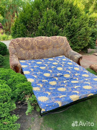 Диван раскладной б/у