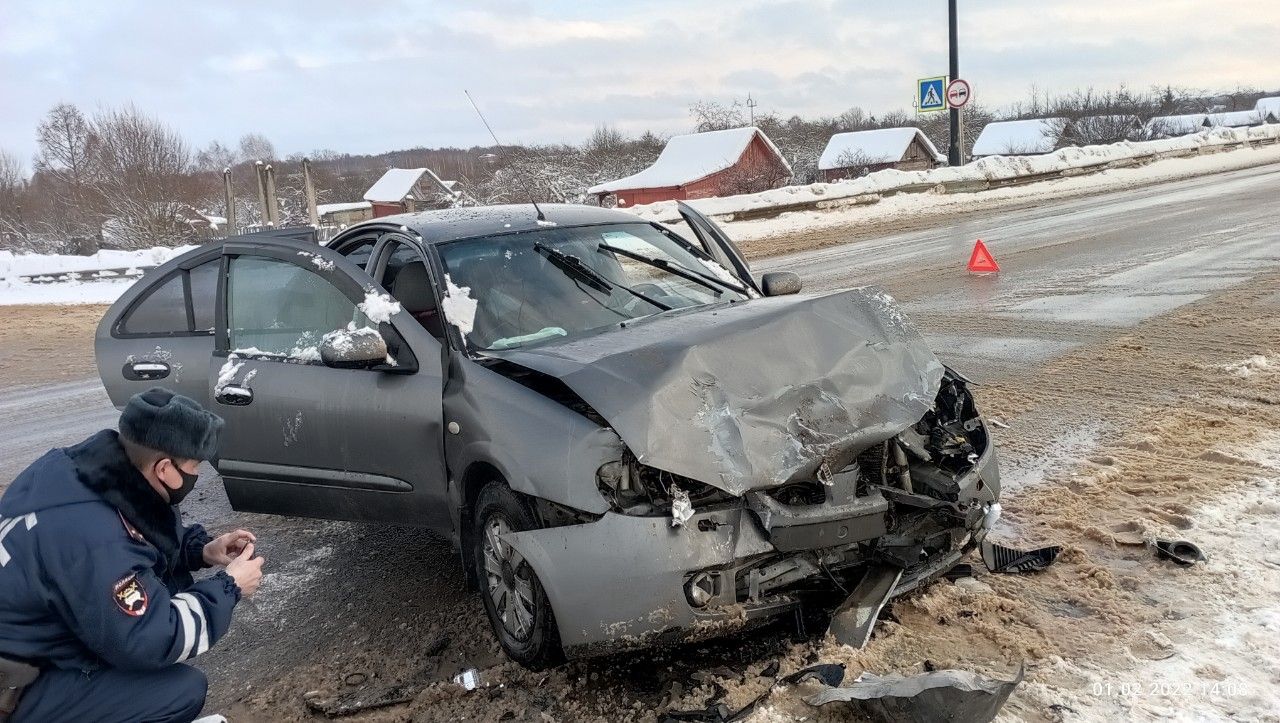 Nissan Almera: фото владельца