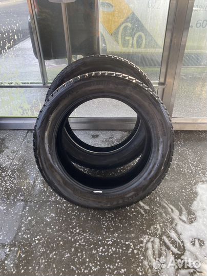 Bridgestone WT17 235/55 R19