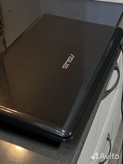 Ноутбук asus