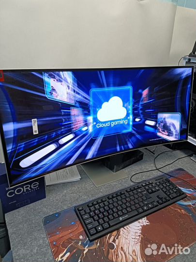 Игровой изогнутый монитор QD oled Sumsung G8