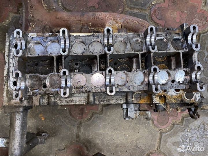 Головка блока цилиндров Mercedes-Benz Vito W638