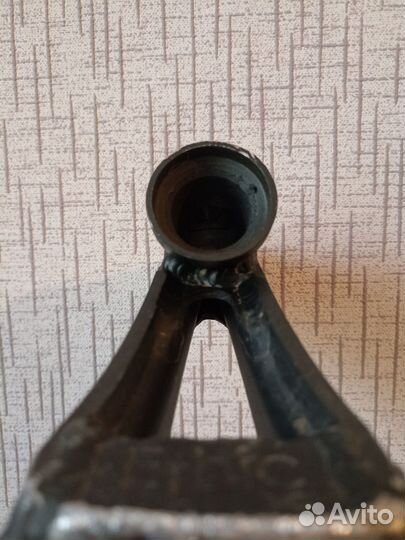 Дека ethic erewan