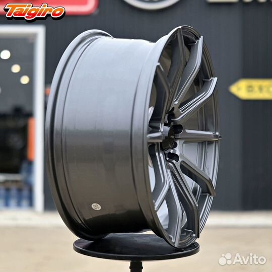 Диски литые Taigiro Spider R18 8.0J 5*100/114.3 на