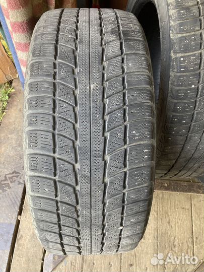 Triangle TR777 225/45 R18