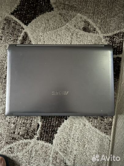 Ноутбук asus