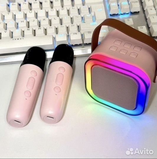 Портативная колонка-караоке с микрофонами