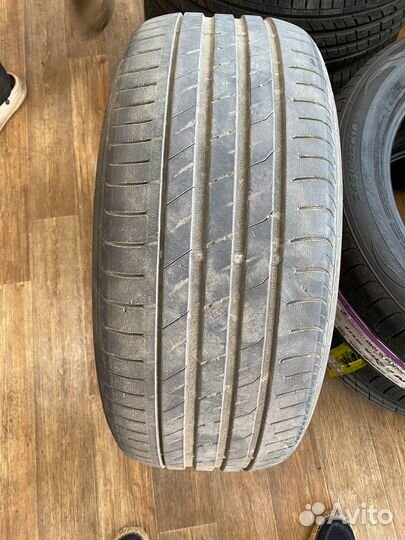 Nexen N Fera RU1 245/15.5 R18