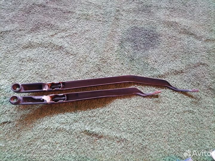 Поводки дворников 28881AU000 nissan Nissan Primera