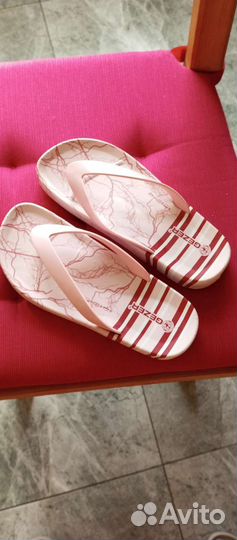 Шлепанцы женские 36 -36,5