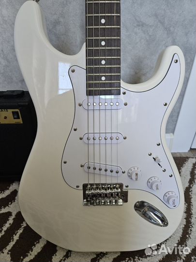 Электро гитара и комбик