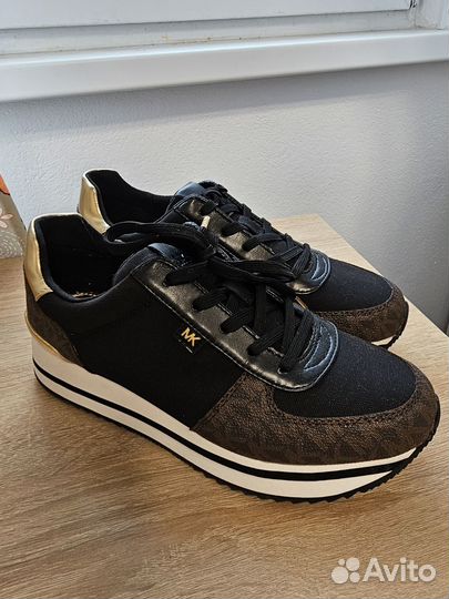 Michael kors кроссовки 37