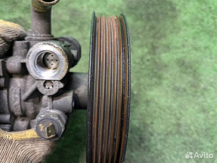 Насос гидроусилителя руля (гур) Mitsubishi Outlan