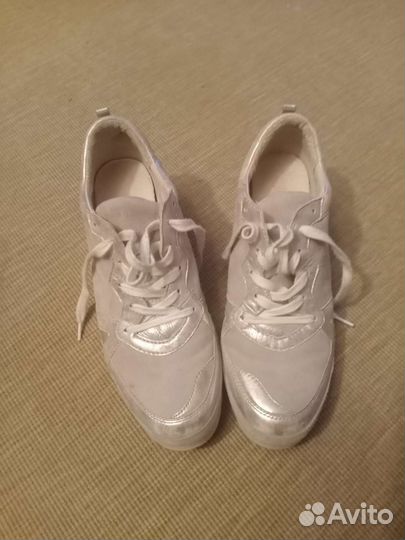 Кроссовки женские Gabor р.39