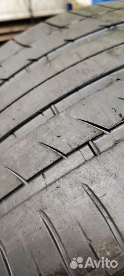 Michelin Latitude Sport 295/35 R21