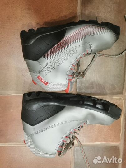 Лыжные ботинки sns