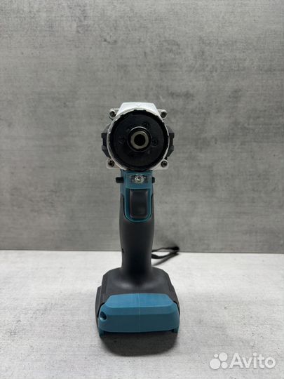 Бесщеточный шуруповерт аккумуляторный