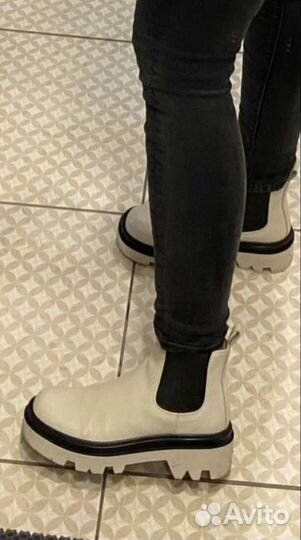 Продам ботинки