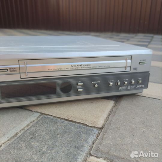 DVD плеер LG